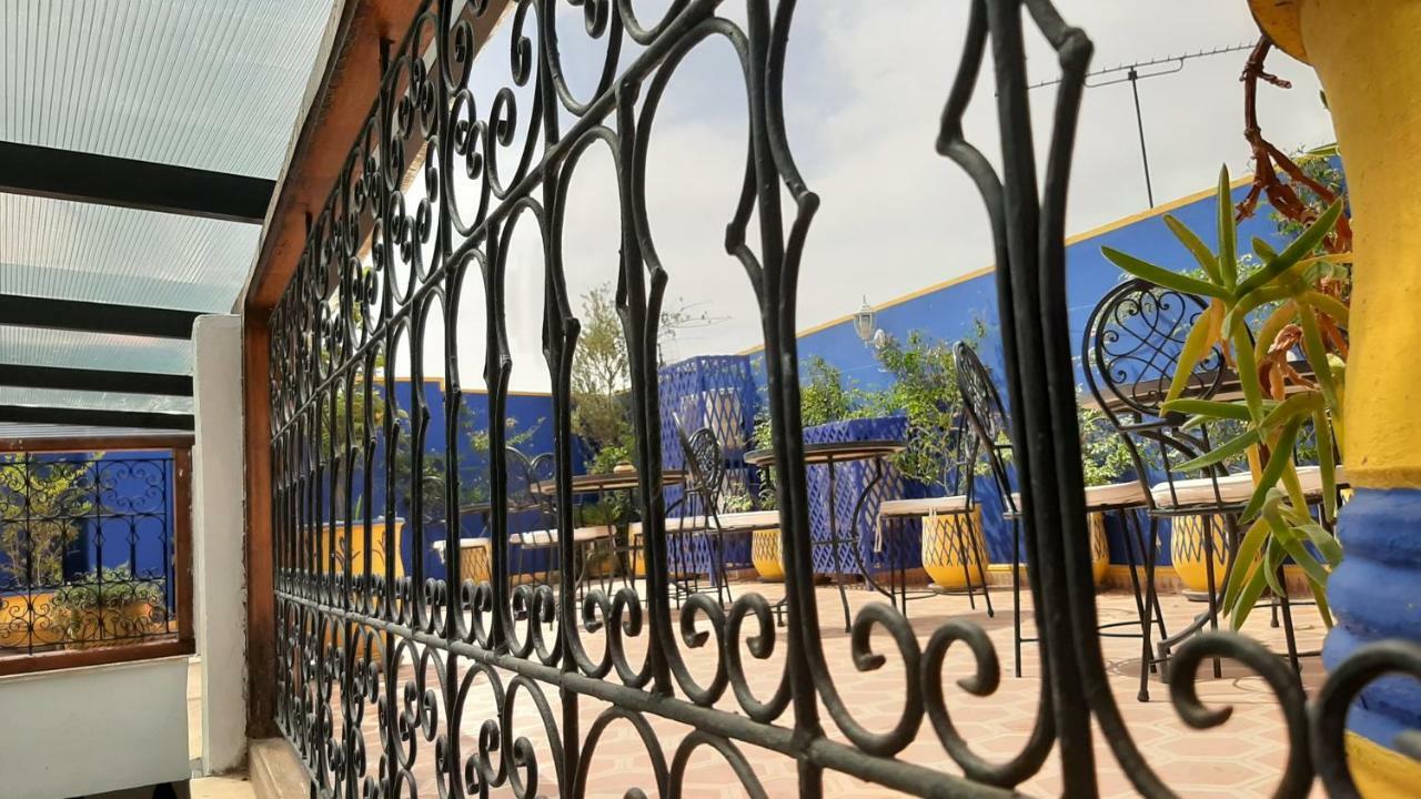 Riad La Porte Des 5 Jardins Marrakesh Exteriör bild